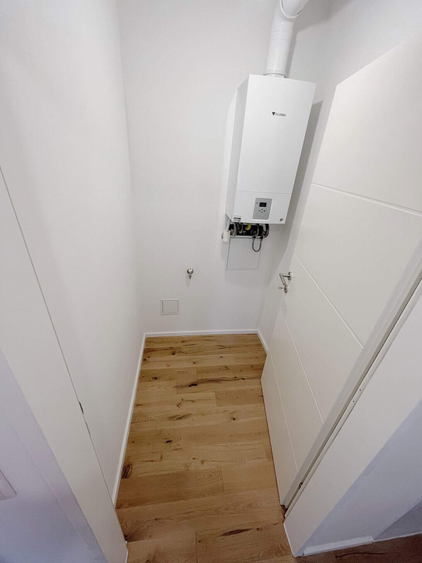 Referenzprojekt2 Wohnungssanierung Saniert A57 B6157 F3 AF