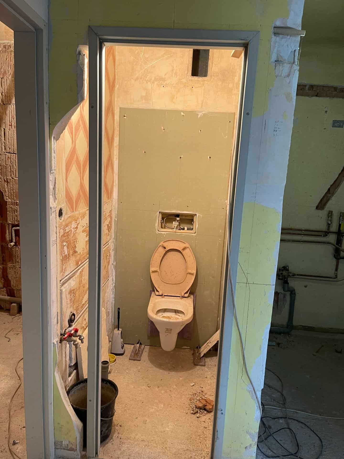 Referenzprojekt2 Wohnungssanierung Vorher IMG